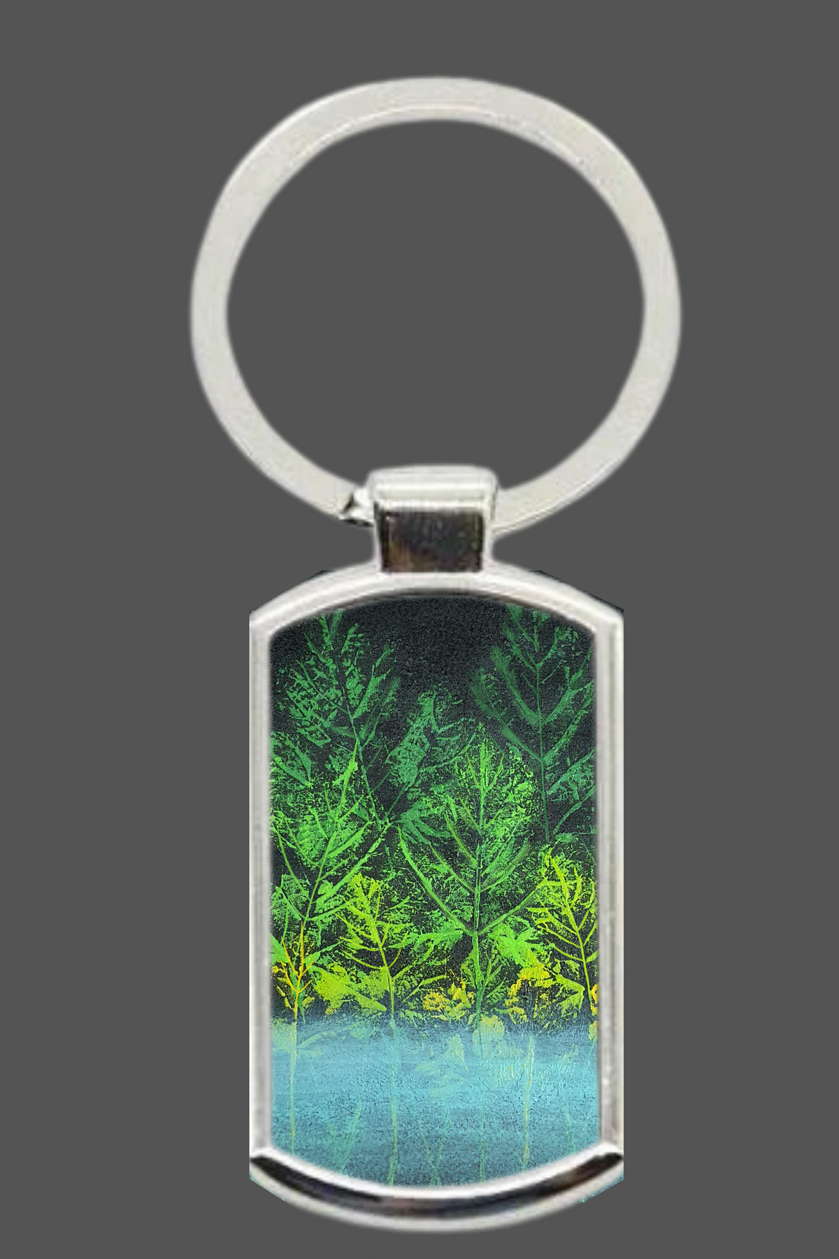 **Leaves over water metal keyring