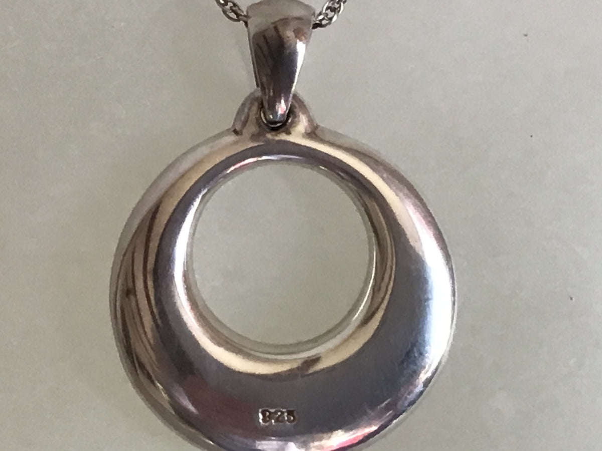 Circular hope pendent 925 silver on a sterling silver 30 inch chain